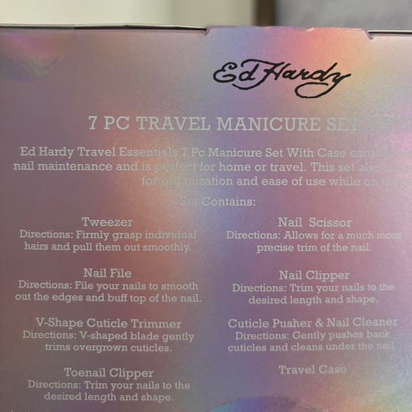 Super cute and exclusive Ed hardy 7 piece manicure set with exclusive case - Picture 2 of 3